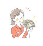 お札を持ってニコニコする人